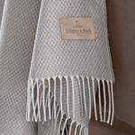 V&B Narama-Plaids Naram Stone pléd 140x190cm