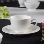 V&B White Pearl kávés-teás csésze alátéttel 