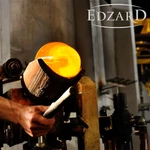 Edzard Erik talpas bonbonos-cukorkás doboz 18cm